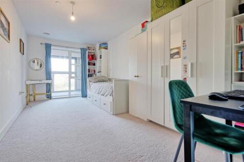 Bedroom 2.jpg