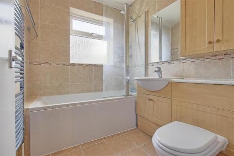 Bathroom.jpg