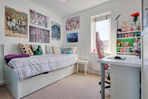 Bedroom 3.jpg