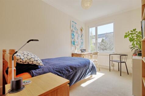 Bedroom 3.jpg