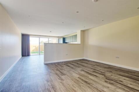 Living area.jpg