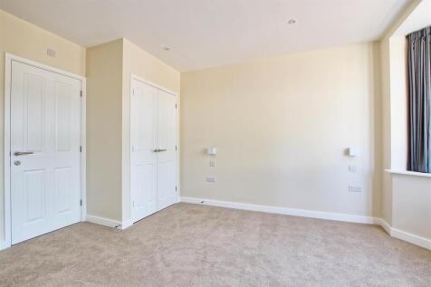 Ground Floor Bedroom.jpg