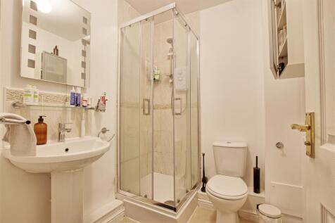 Ensuite.jpg