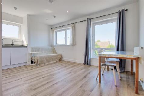 Living Area.jpg