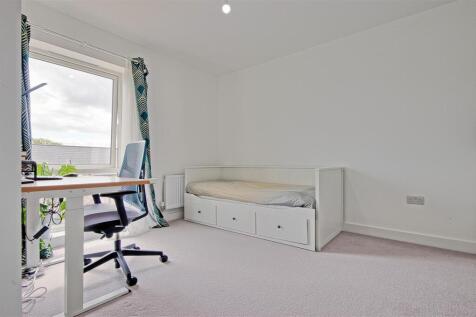 Bedroom 2 2.jpg