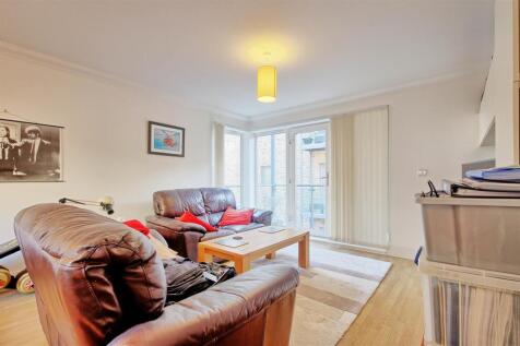 Living space 2.jpg