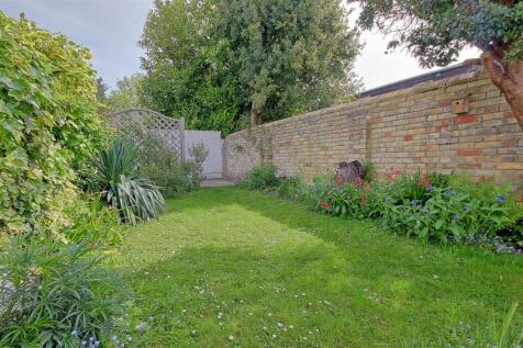 Garden 2.jpg