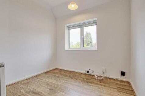 Bedroom 3.jpg