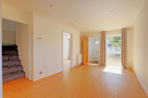 Living area.jpg