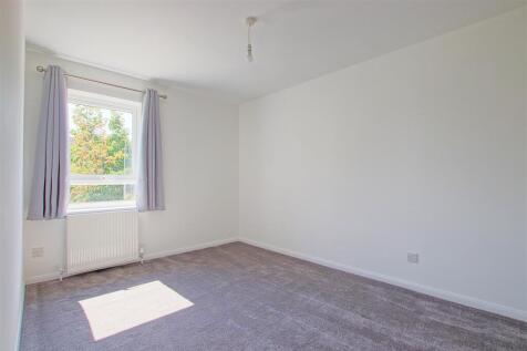 Bedroom 2.jpg
