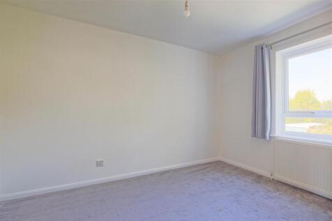 Bedroom 3.jpg