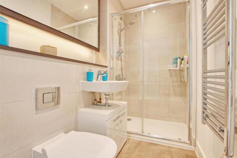 Ensuite.jpg