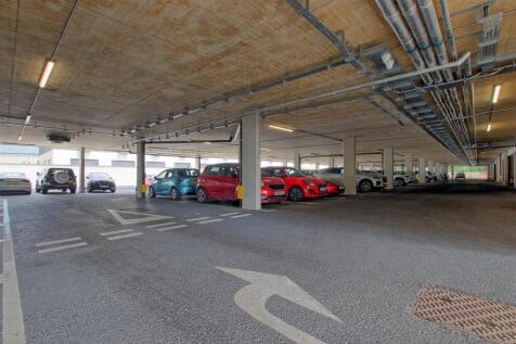 Parking.jpg