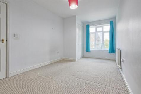 Bedroom 2 - 1.jpg