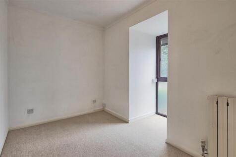 Bedroom 3.jpg