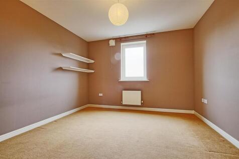Bedroom 2.jpg