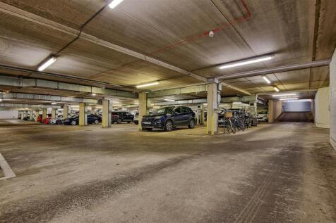 Garage.jpg