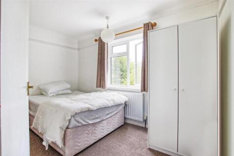 Bedroom two.jpg