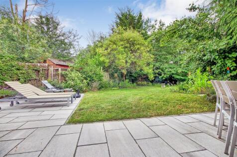 Garden 2.jpg
