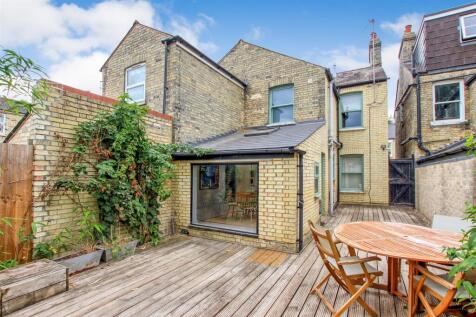 Raer of property showing decking.jpg