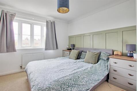 Bedroom.jpg