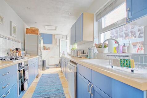 Kitchen.jpg