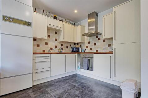 Kitchen.jpg