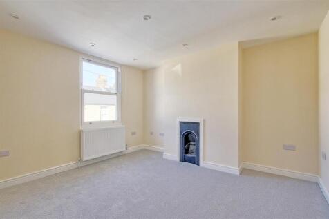 Bedroom One.jpg