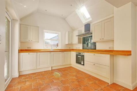 Kitchen second shot.jpg