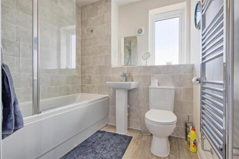Bathroom.jpg