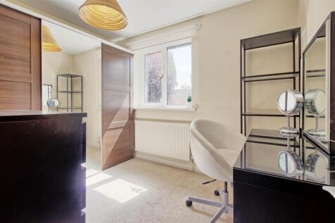 Bedroom 3.jpg