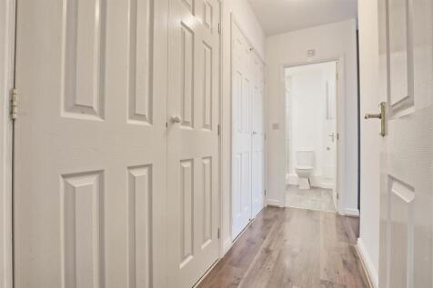 Bedroom 1 - Wardrobe Area 1.jpg