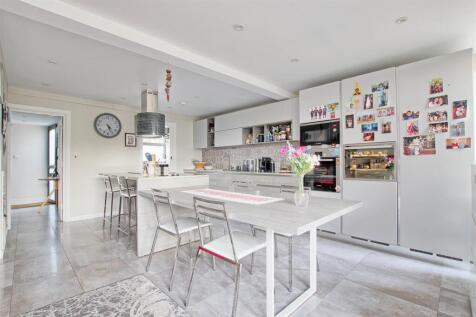 Kitchen from garden.jpg