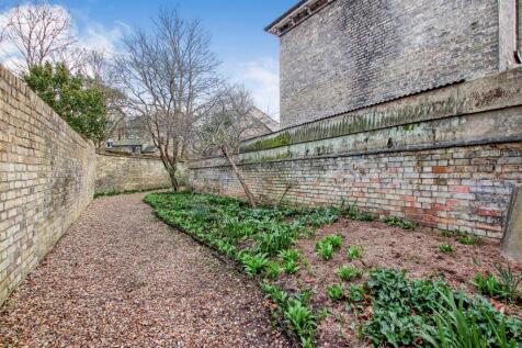 gARDENS 4.jpg