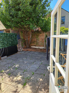 Property Image 16