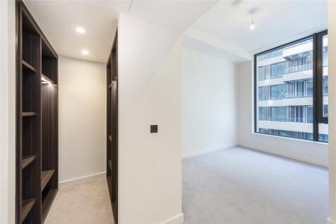 Walk-In Wardrobe