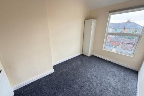 New bedroom 2 (2)