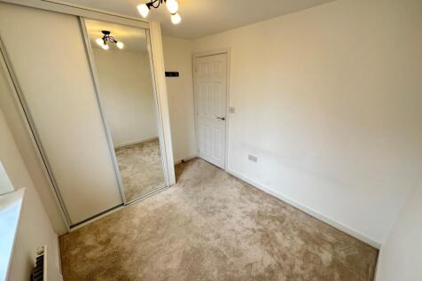 bedroom 2.2