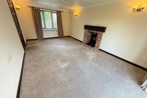 Living room (2)