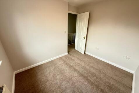 BEdroom 2 (2)
