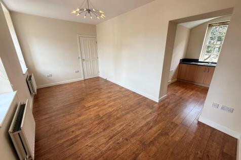 Living room (2)
