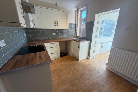 34 Carleton Road, Kitchen