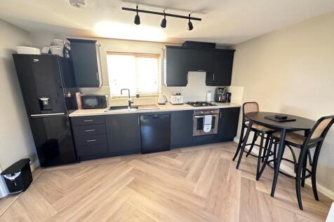 Kitchen (2)