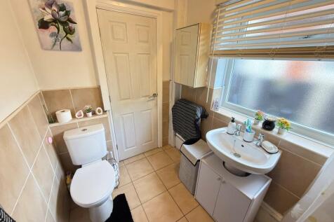 Bathroom (2)