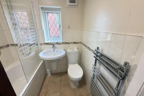 Bathroom (2)