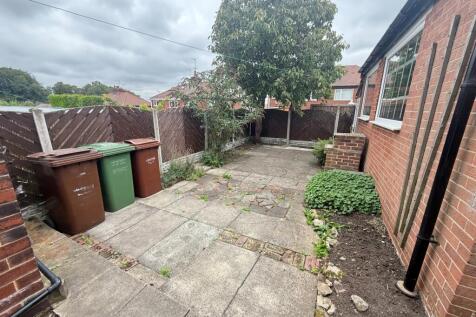 rear garden (2)