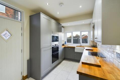 108 Station Road  (1)