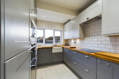 108 Station Road  (13)