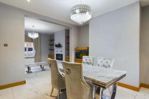 108 Station Road  (2)