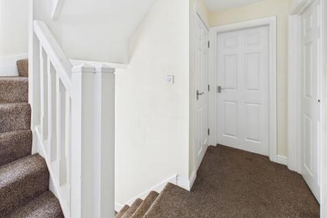 CAM05488G0-PR0033-STILL022